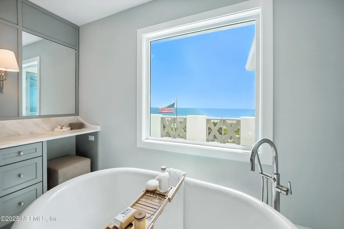 Photo of 1509 OCEANFRONT