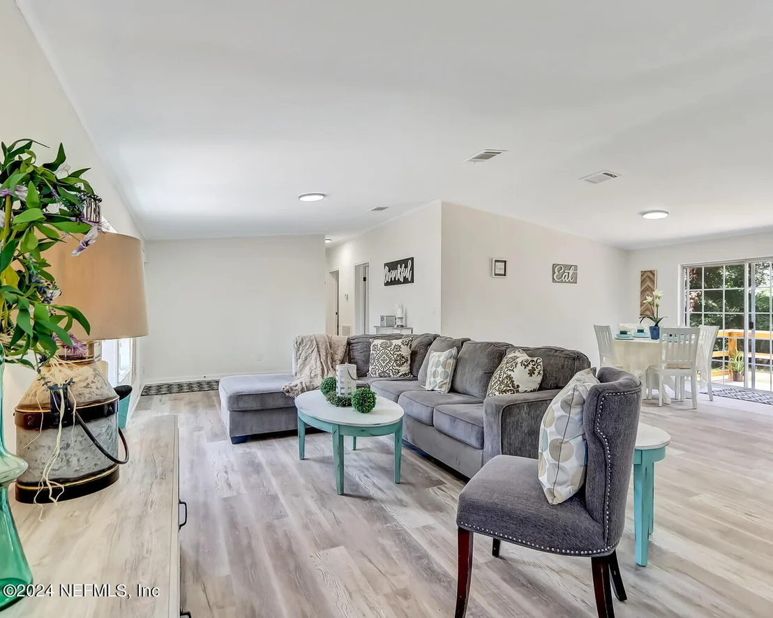 Photo of 11680 WYNELL Road