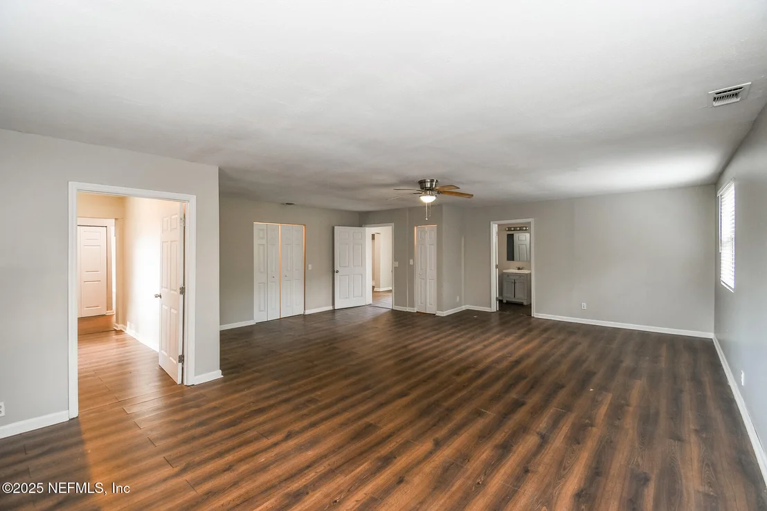 Photo of 4812 DALLEN LEA Drive