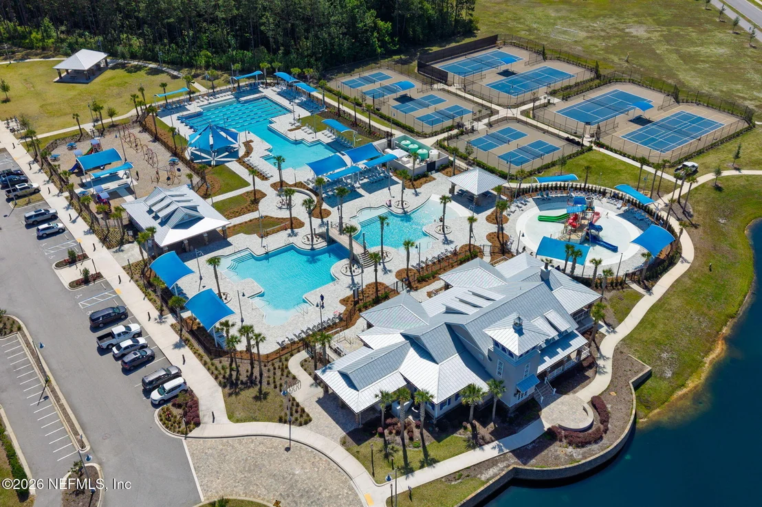 Photo of 431 PINE LEAF Drive