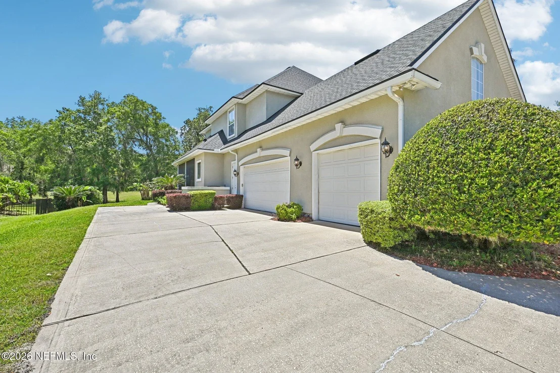Photo of 710 CHERRY GROVE Road