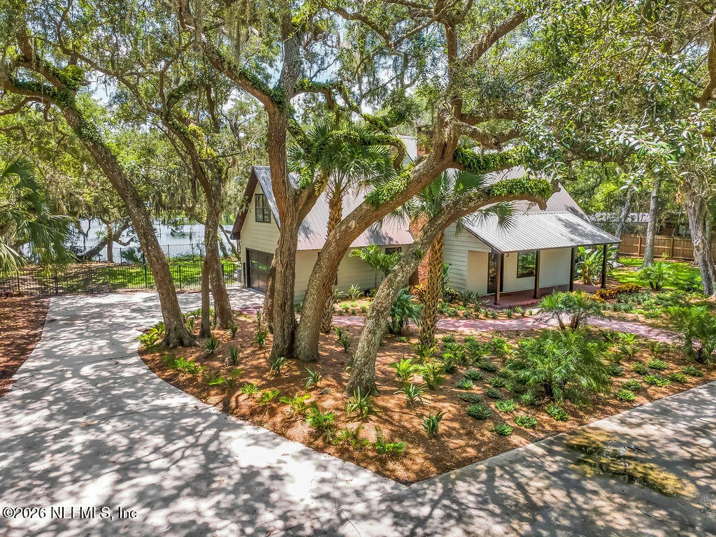 Photo of 3 GEBERTS Way