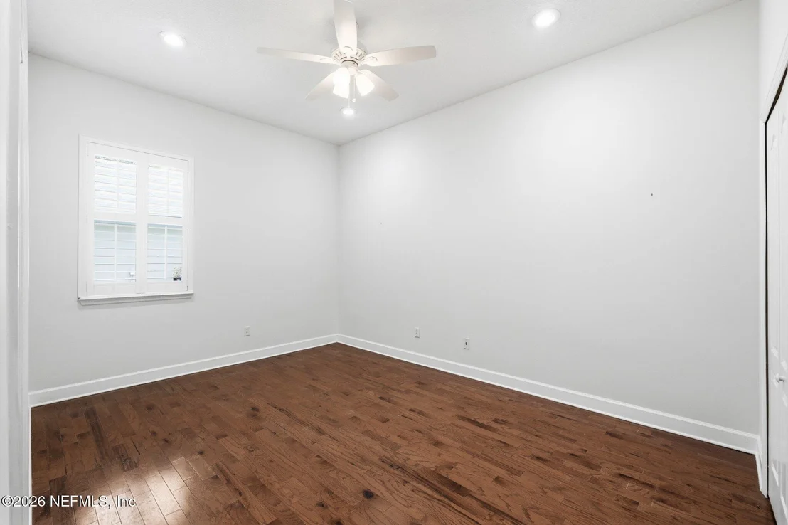 Photo of 215 PARKSIDE Drive