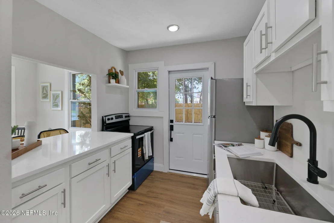 Photo of 3002 MYRA Street