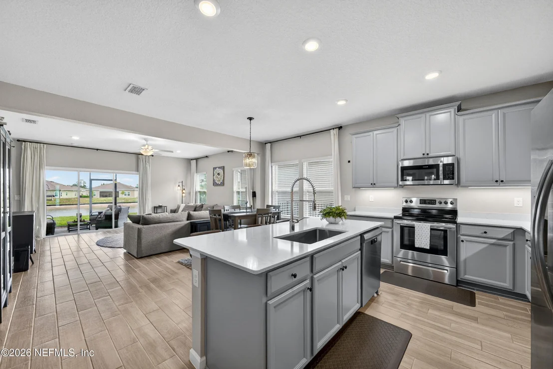 Photo of 9717 LOVAGE Lane