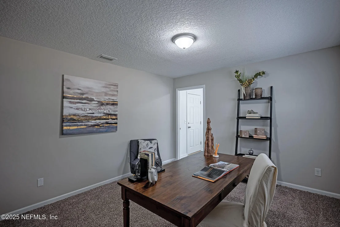 Photo of 10377 GRAYSON Street