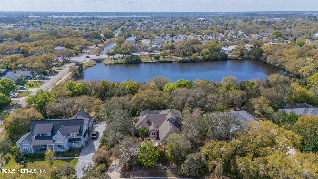 Photo of 105 SPANISH OAKS Lane