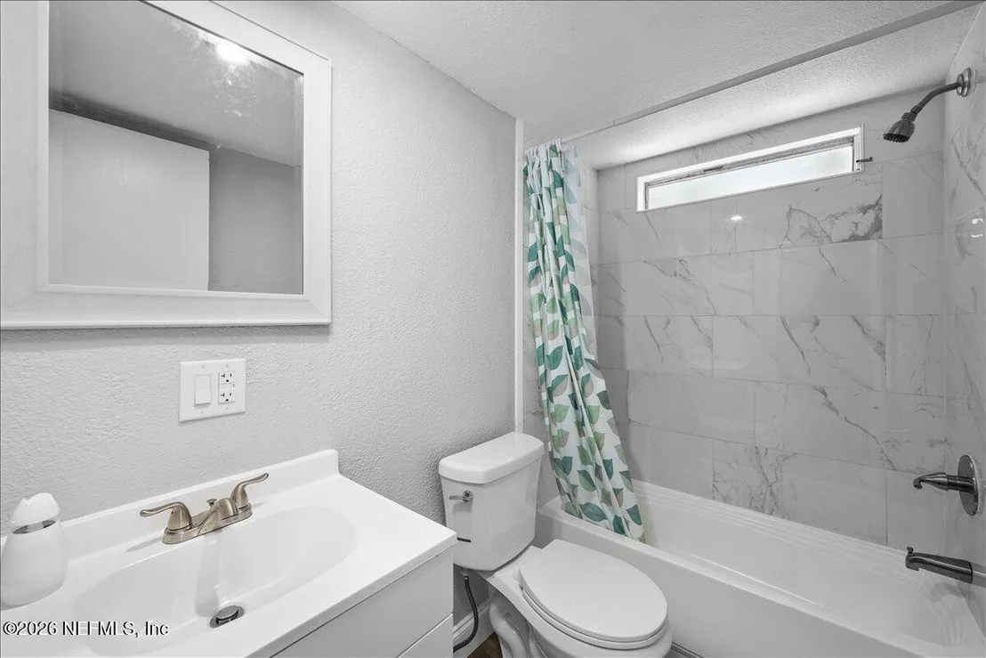 Photo of 113 BLUEGILL Drive