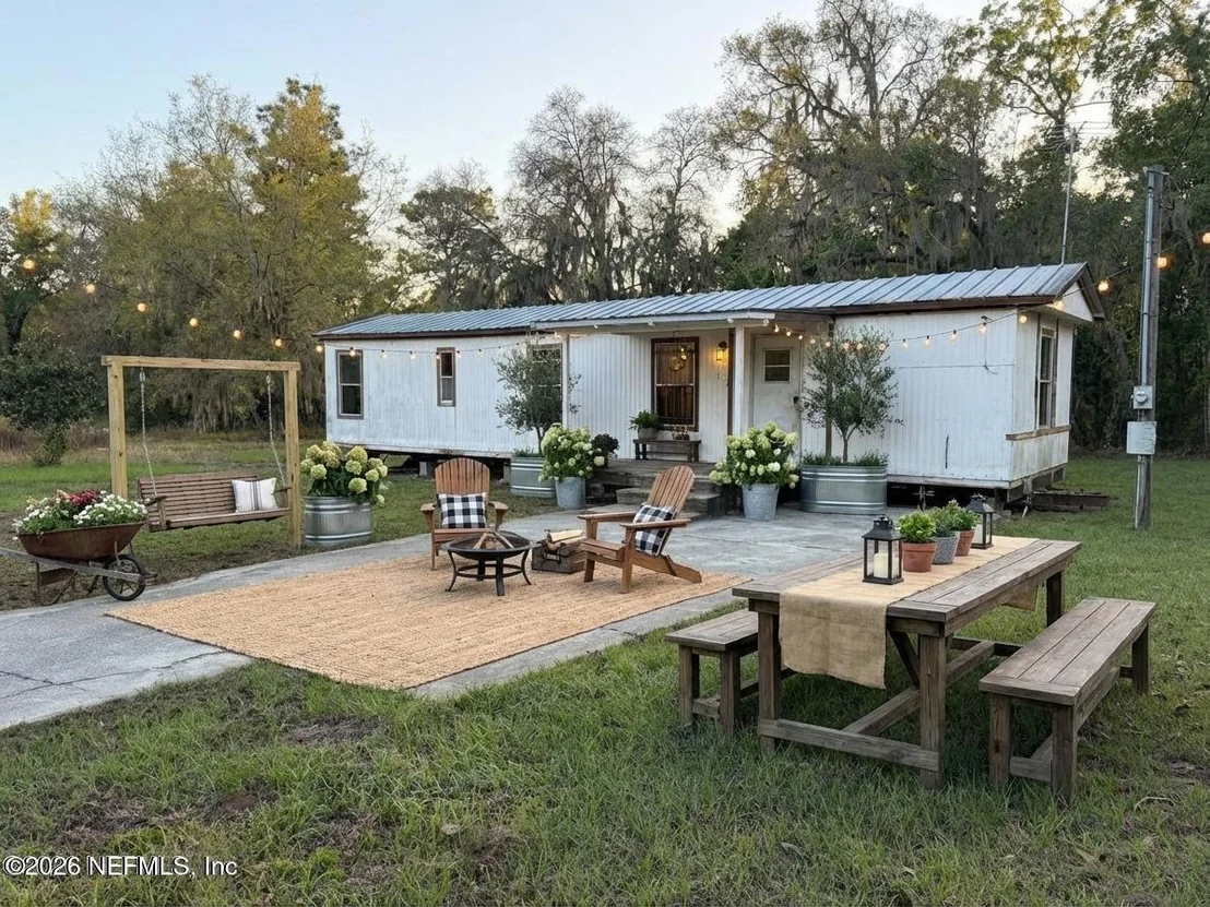 Photo of 235 OAKCREST Drive
