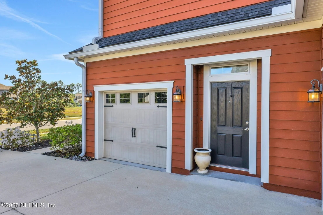 Photo of 550 BRAMBLY VINE Drive