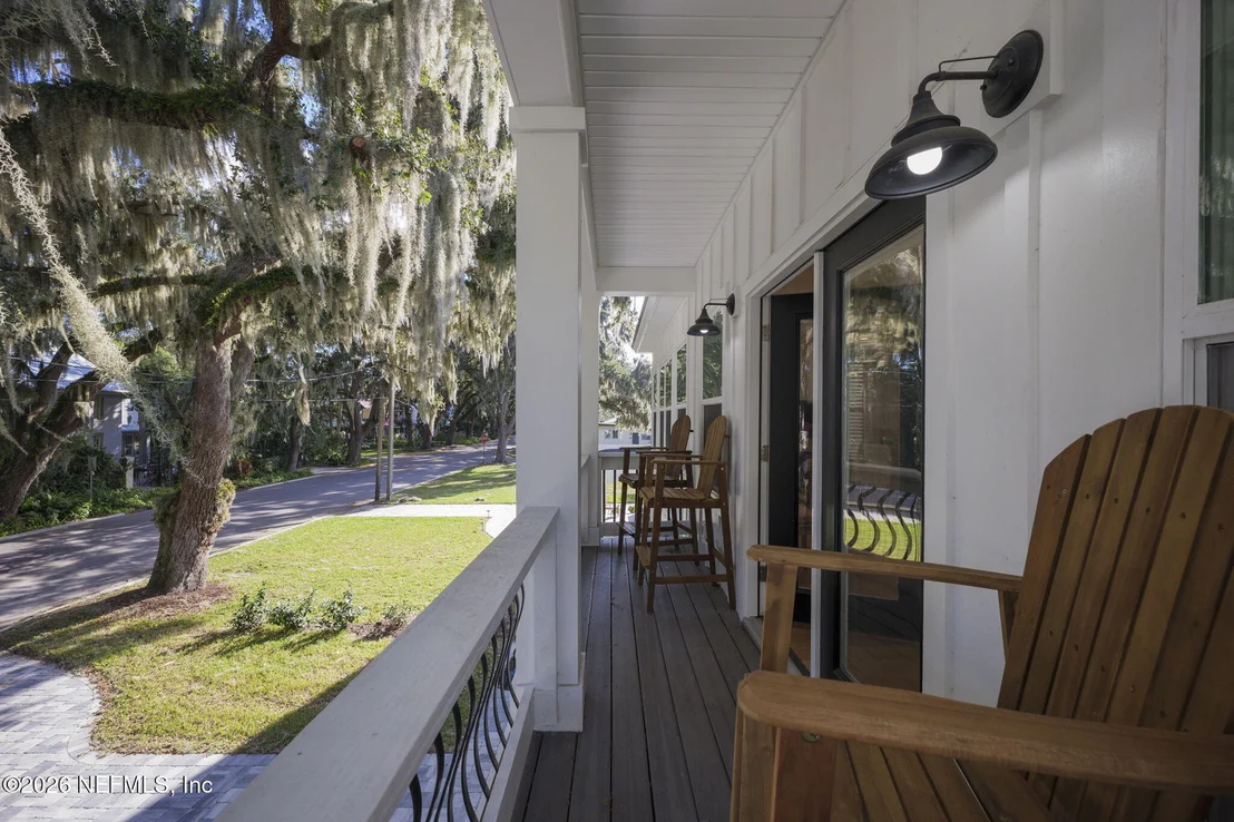 Photo of 38 MAGNOLIA Avenue