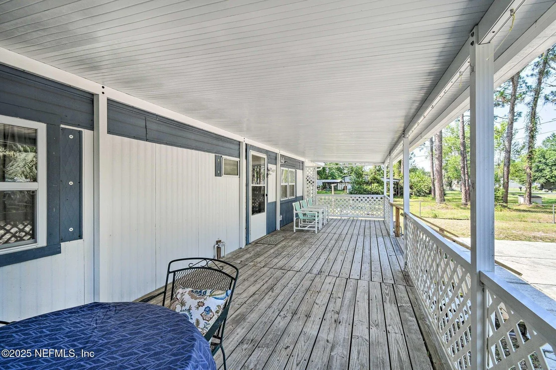 Photo of 118 RIVERSIDE Avenue