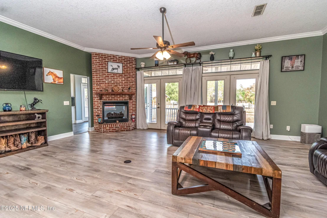 Photo of 8219 MUD LAKE Road