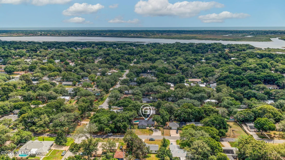 Photo of 507 GENTIAN Road