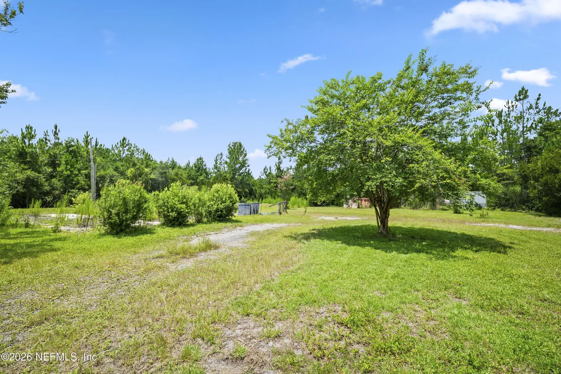 Photo of 1831 FORBES Road