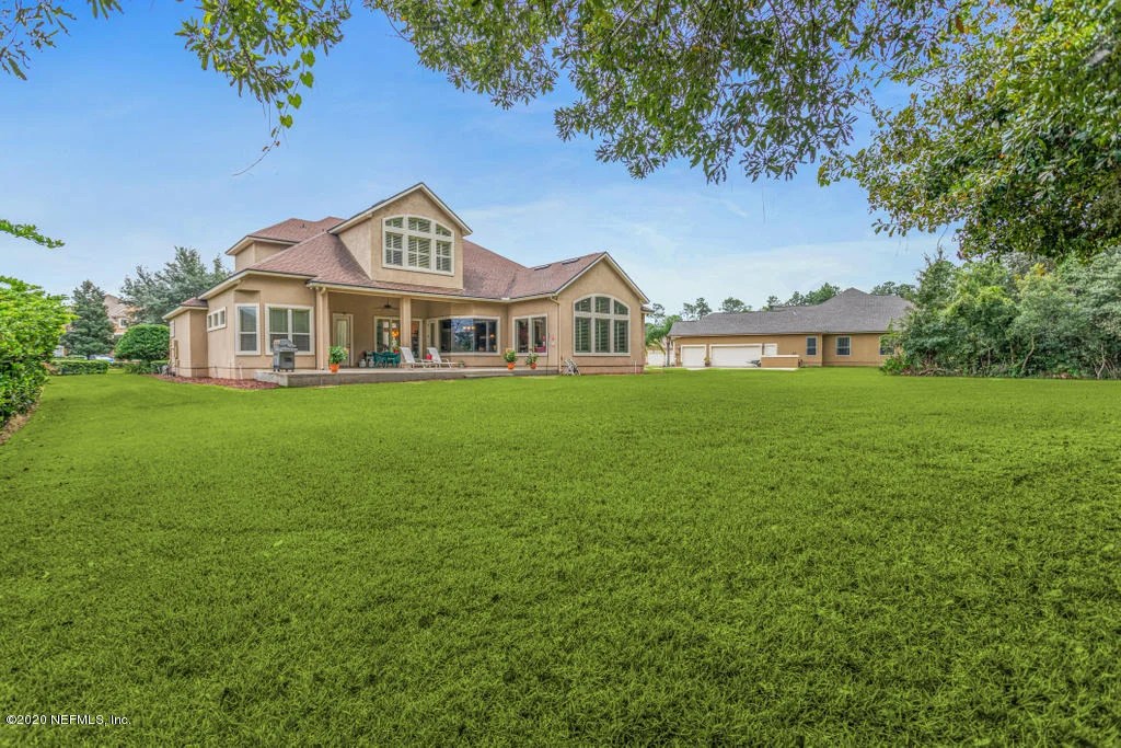 Photo of 413 SUMMERSET Drive