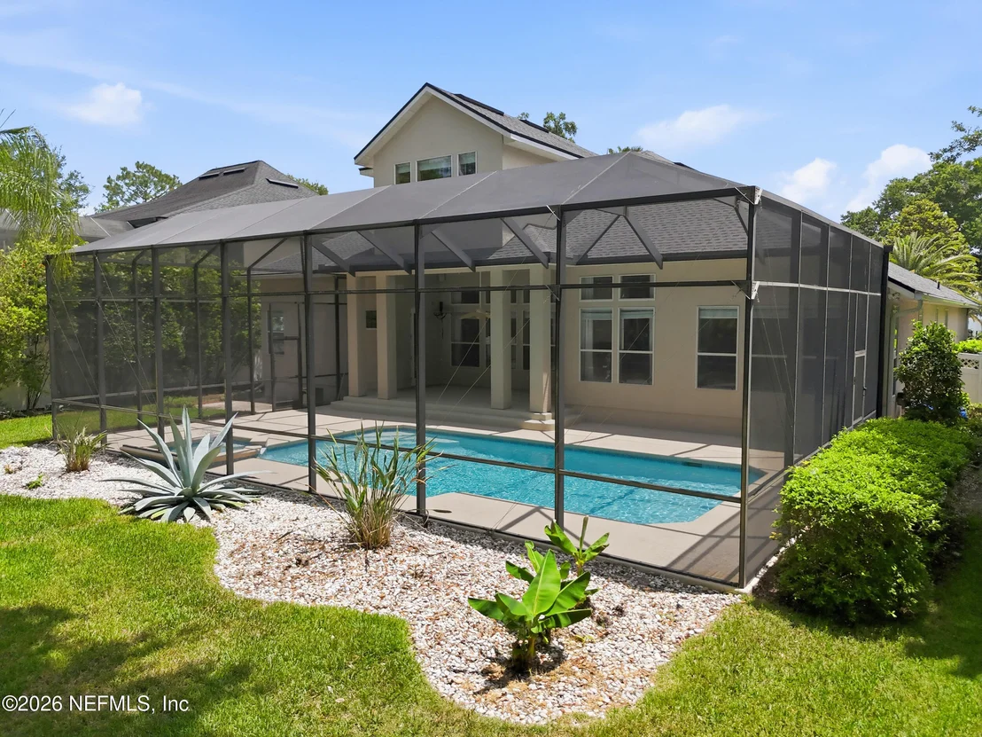 Photo of 1252 N BURGANDY Trail