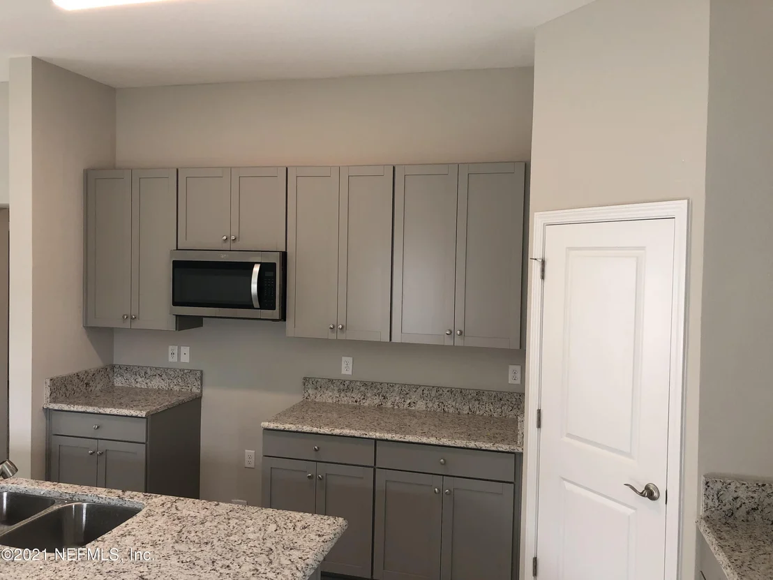 Photo of 62 NEWLAND Court