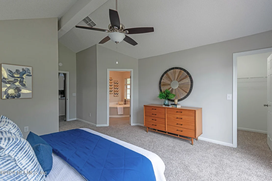 Photo of 6402 CHECKMATE Lane