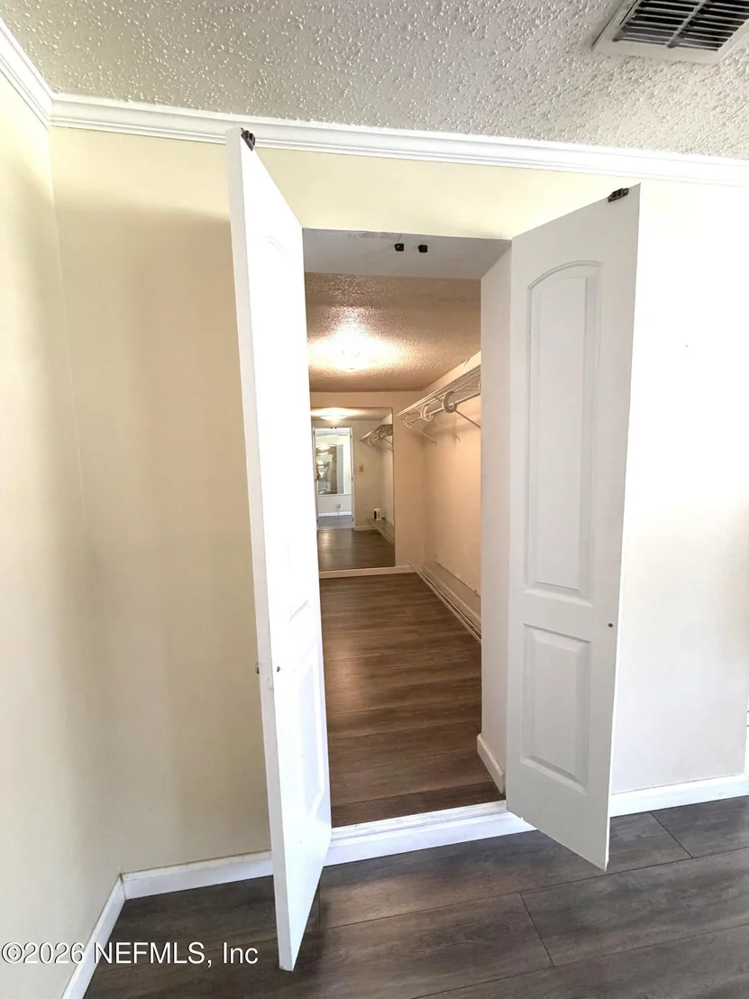 Photo of 4127 SPRINGWOOD Road