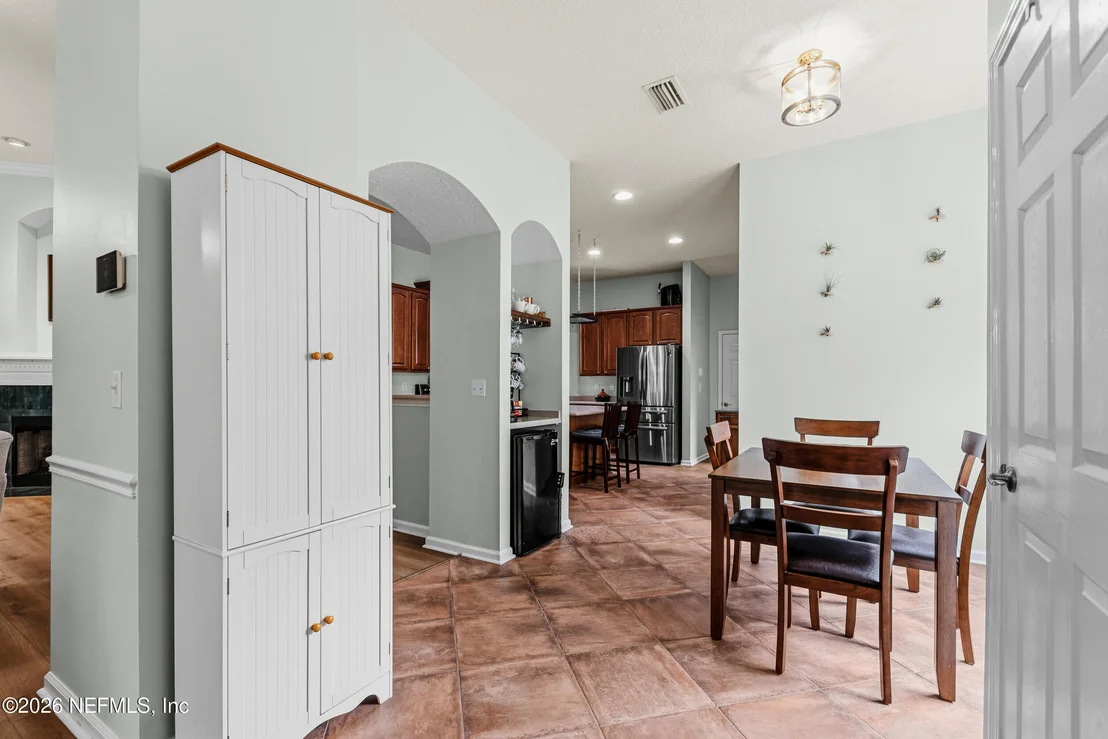 Photo of 1015 GREEN PINE Circle