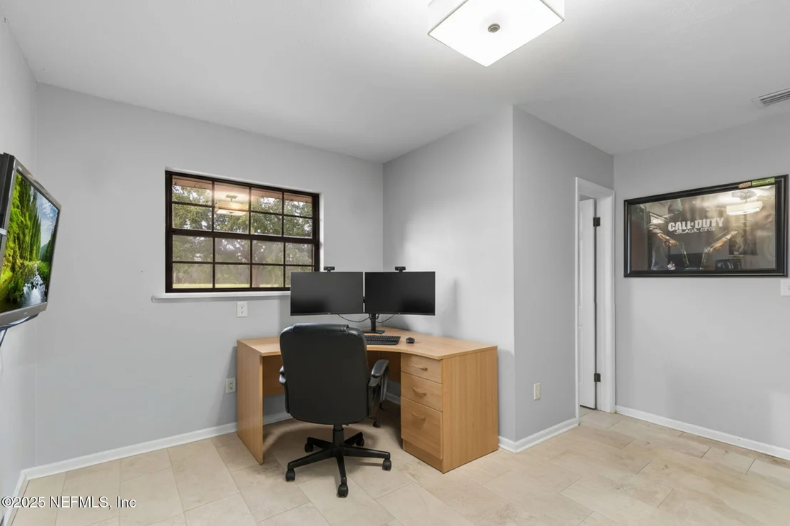 Photo of 105 DAIRY Road