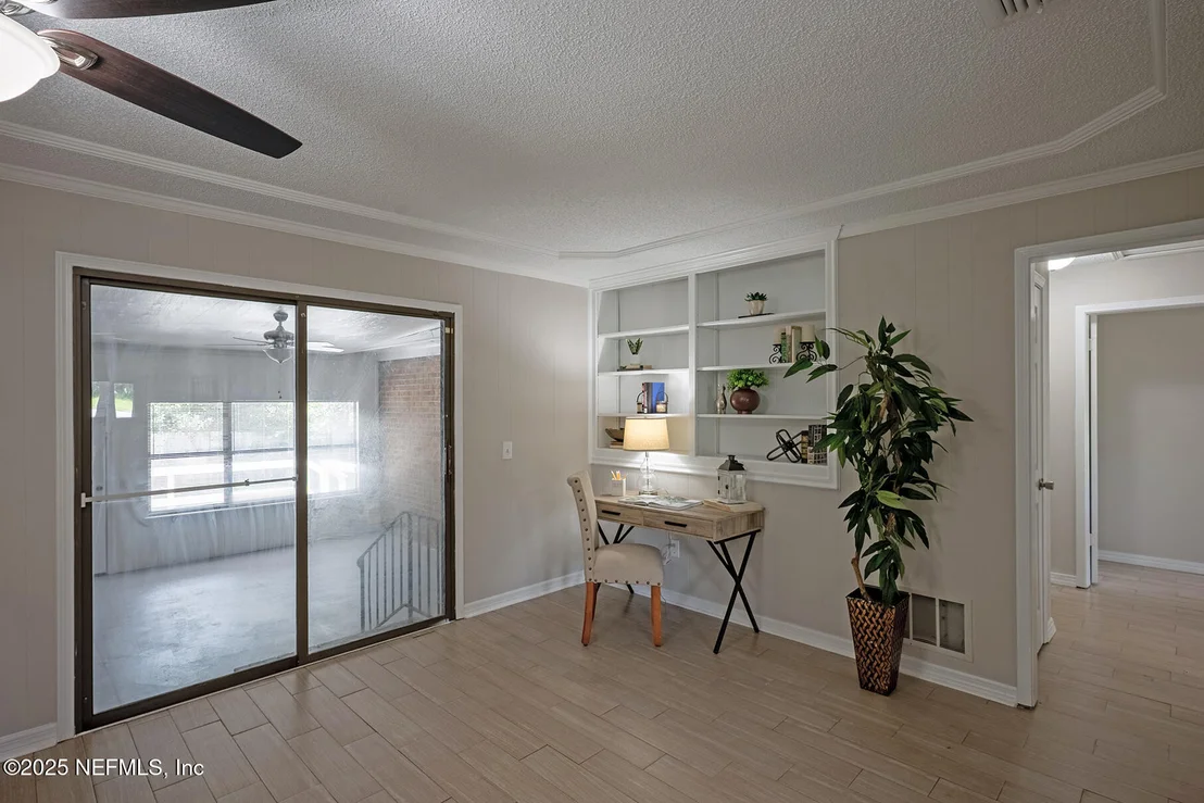 Photo of 2576 BOTTOMRIDGE Drive
