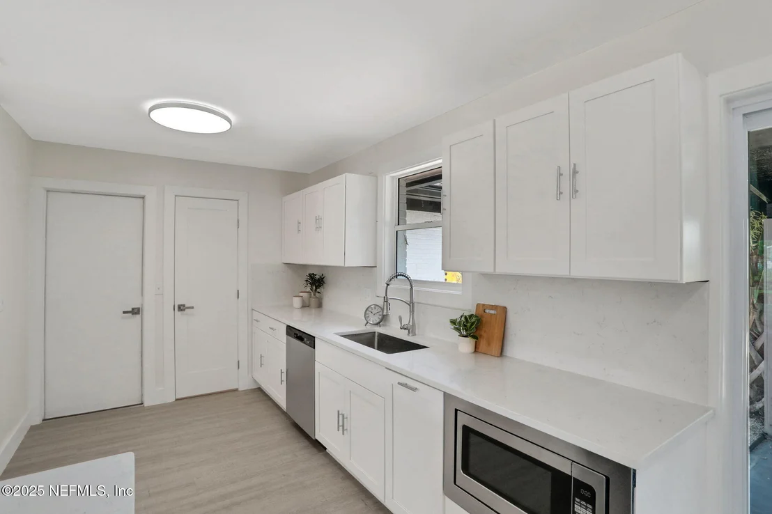 Photo of 4109 TIDEVIEW Drive