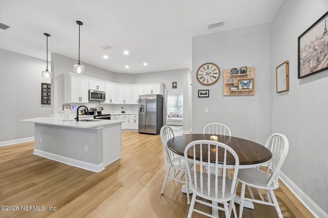 Photo of 2695 PRIMROSE Circle