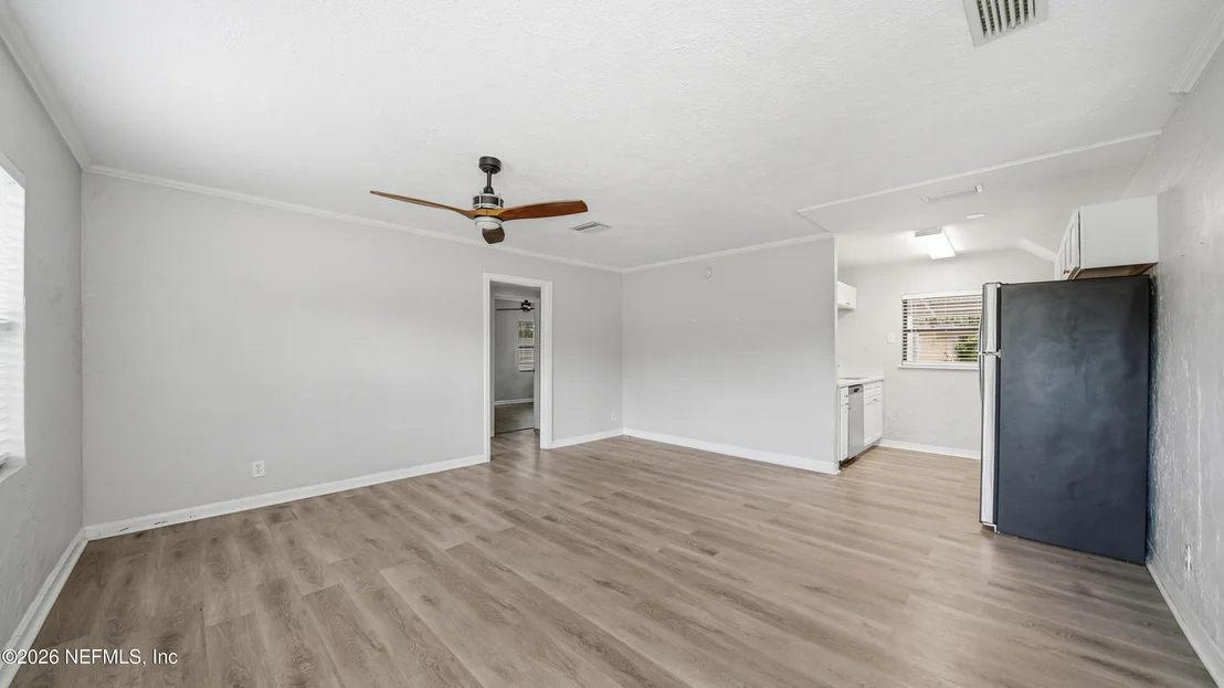 Photo of 5377 RIVER FOREST Drive
