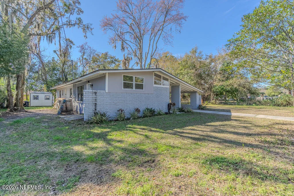 Photo of 7580 STRATO Road