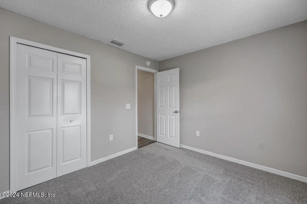 Photo of 1663 HUDDERFIELD Circle W
