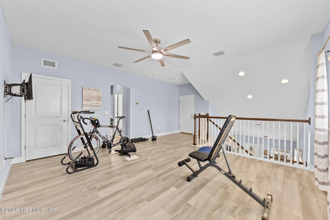 Photo of 41 PALISADE Drive