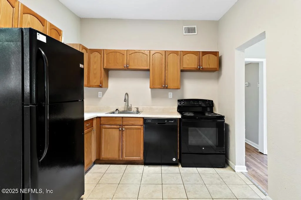 Photo of 5319 BUNCHE Drive