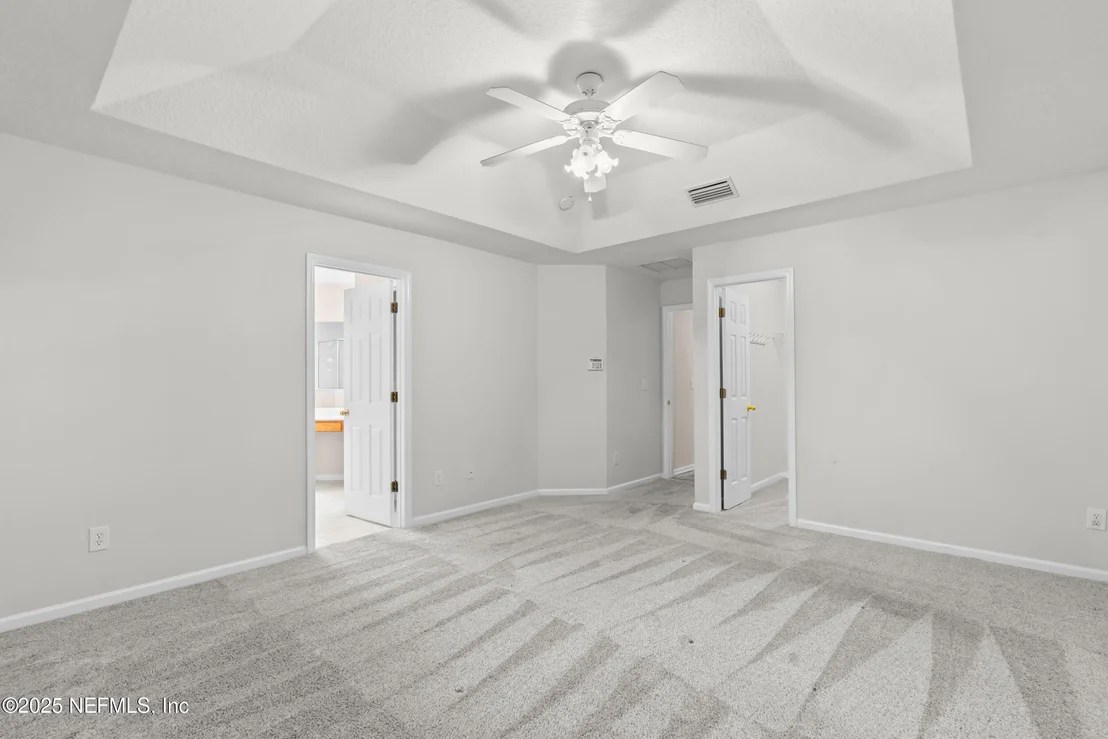 Photo of 648 E TROPICAL TRACE