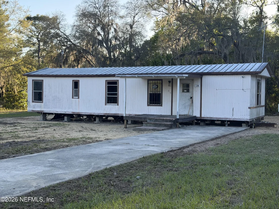 Photo of 235 OAKCREST Drive