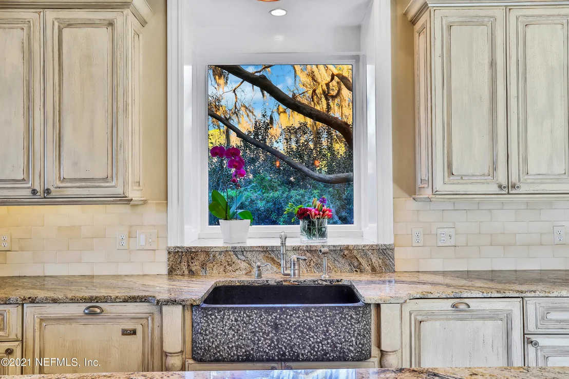 Photo of 3531 BEAUCLERC Circle N