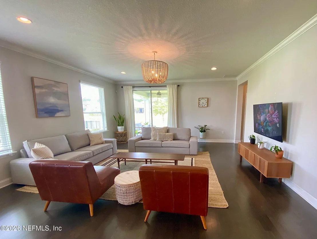 Photo of 439 CONVEX Lane