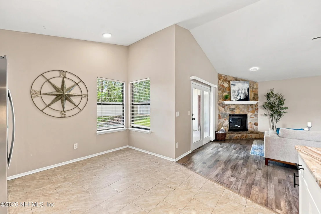 Photo of 1817 HEARTH Street