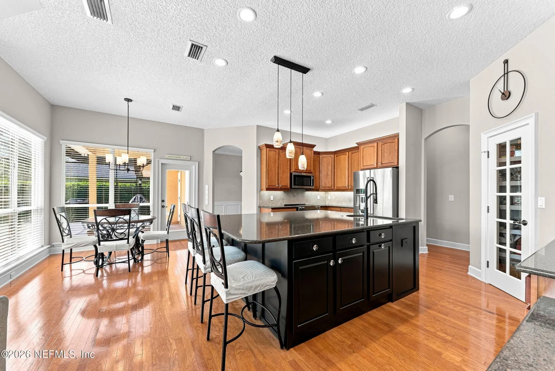 Photo of 1304 HONEYSUCKLE Drive