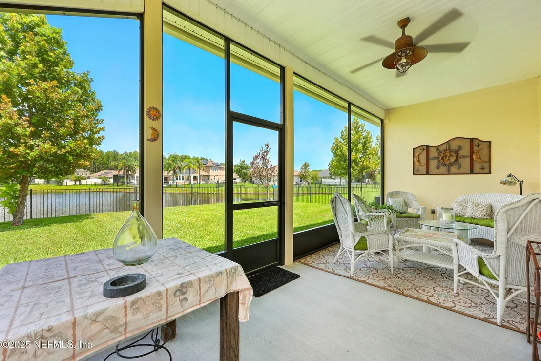 Photo of 329 SHETLAND Drive