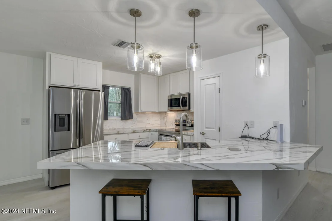 Photo of 101 KILLIAN Drive