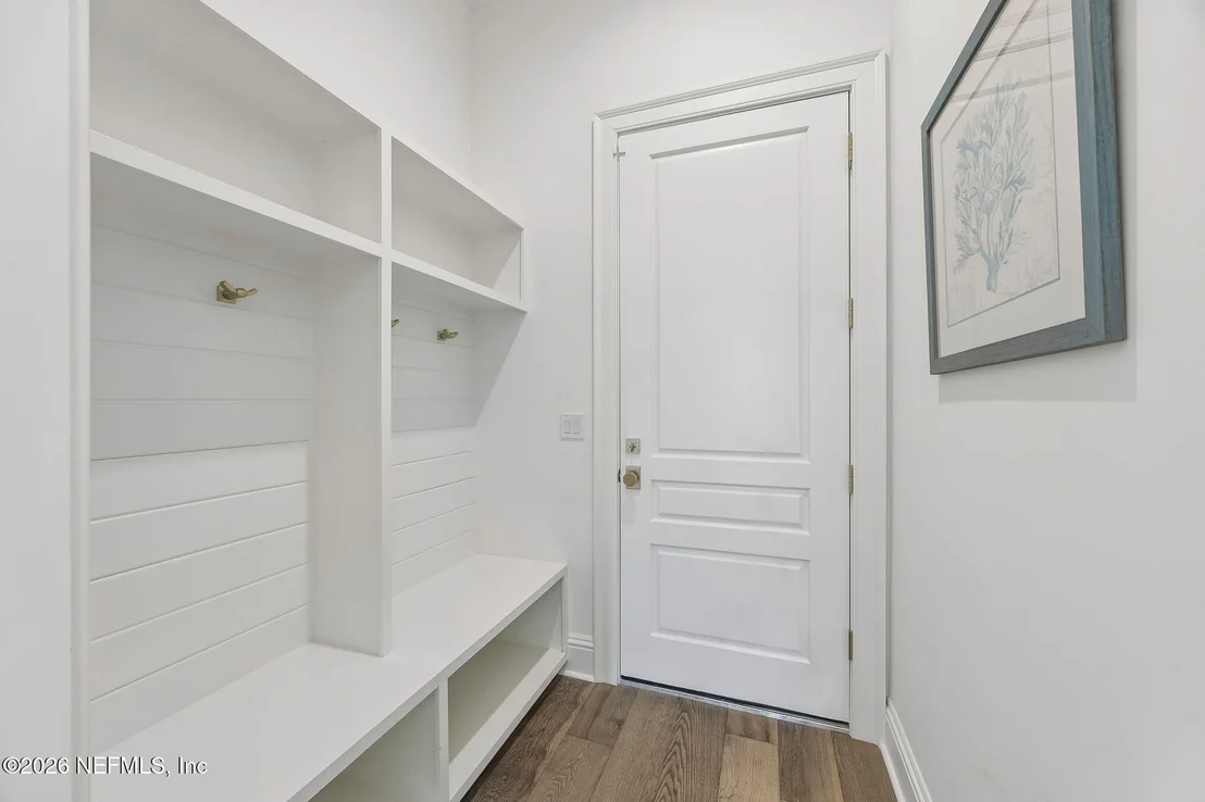 Photo of 5329 BENTPINE COVE Road