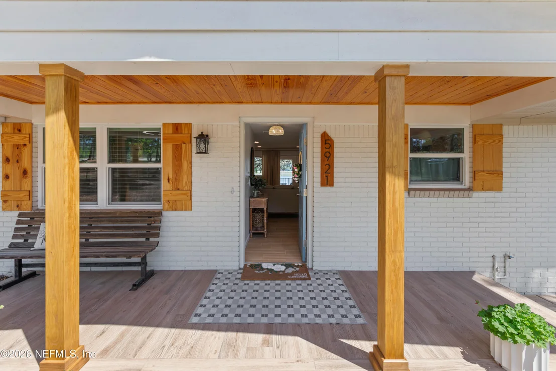 Photo of 5921 COUNTY ROAD 352