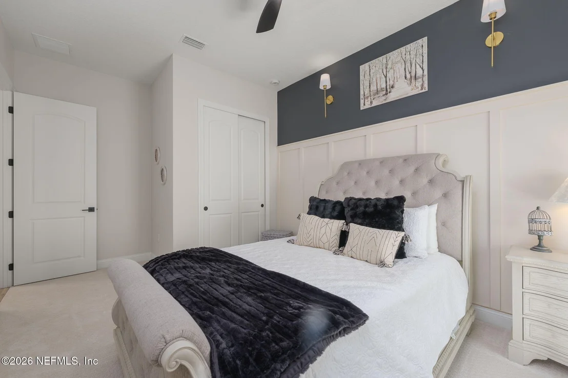 Photo of 431 PINE LEAF Drive