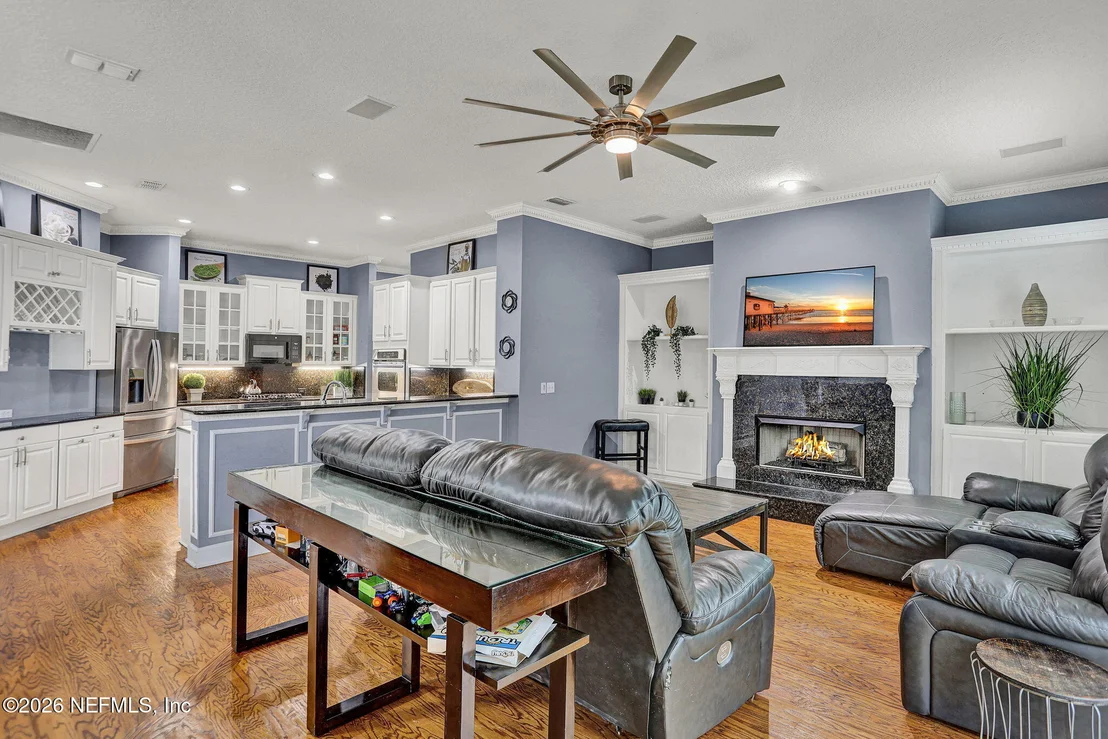 Photo of 10977 HICKORY TRACE Lane