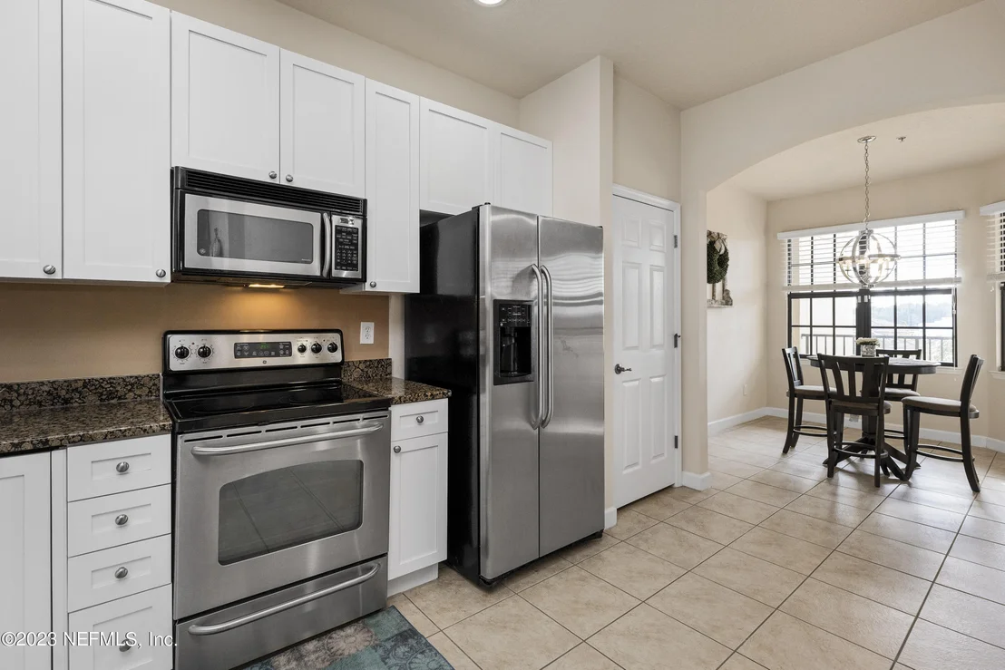 Photo of Unit 303 at 220 PASEO TERRAZA