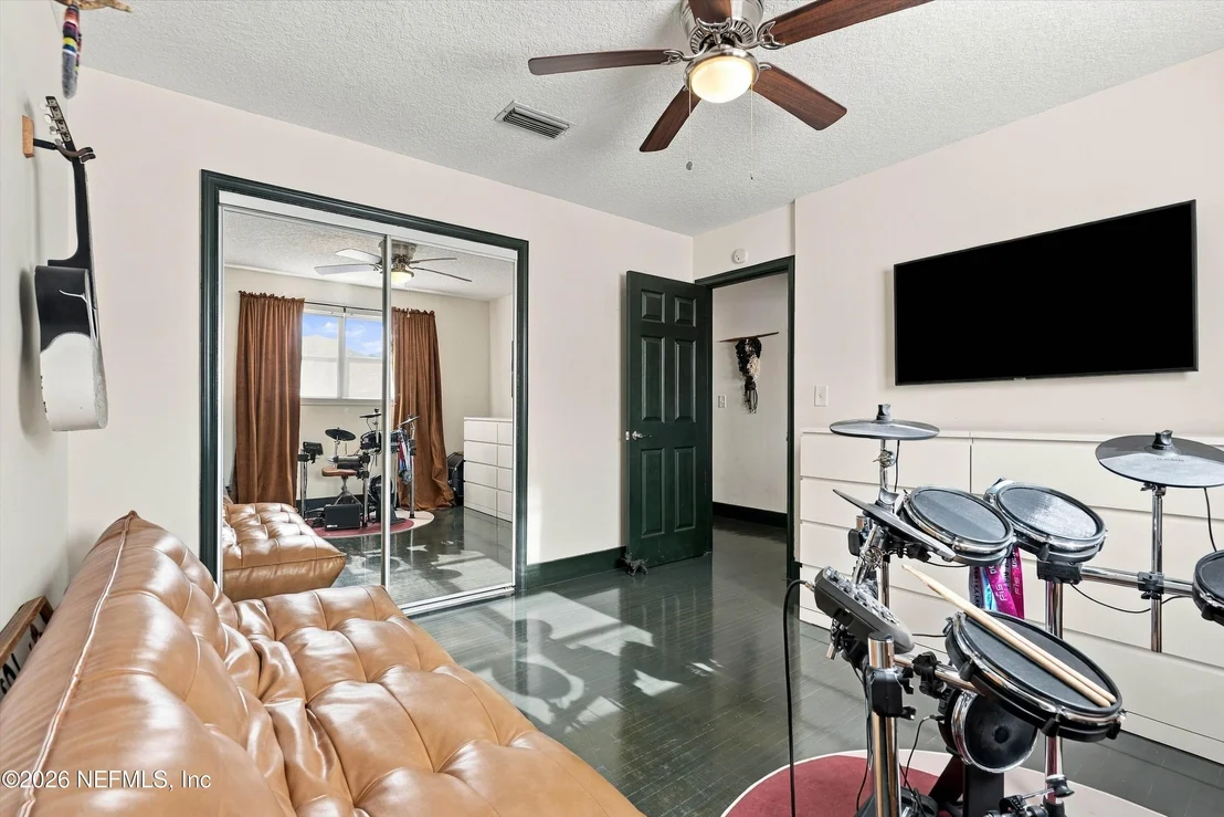 Photo of 2432 CEDAR SHORES Circle