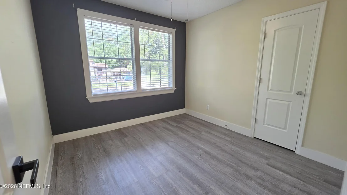 Photo of 9049 JACKSON Avenue