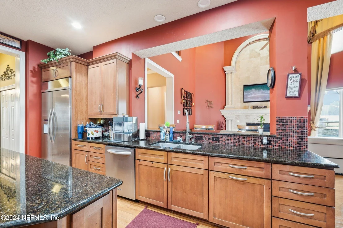 Photo of 4007 EAGLE LANDING Parkway